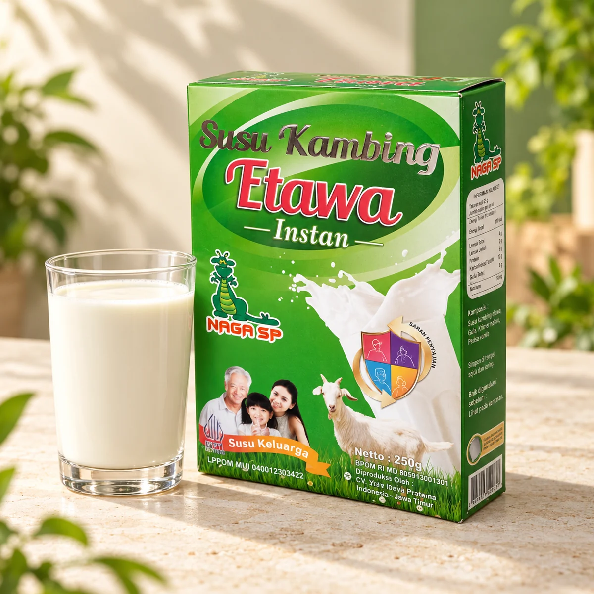 Produk susu kambing Etawa Naga SP dan segelas susu